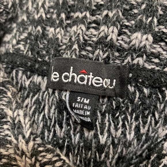 Le Chateau Women’s Fringed Knit Poncho Tweed Black Grey S-M - Picture 8 of 10